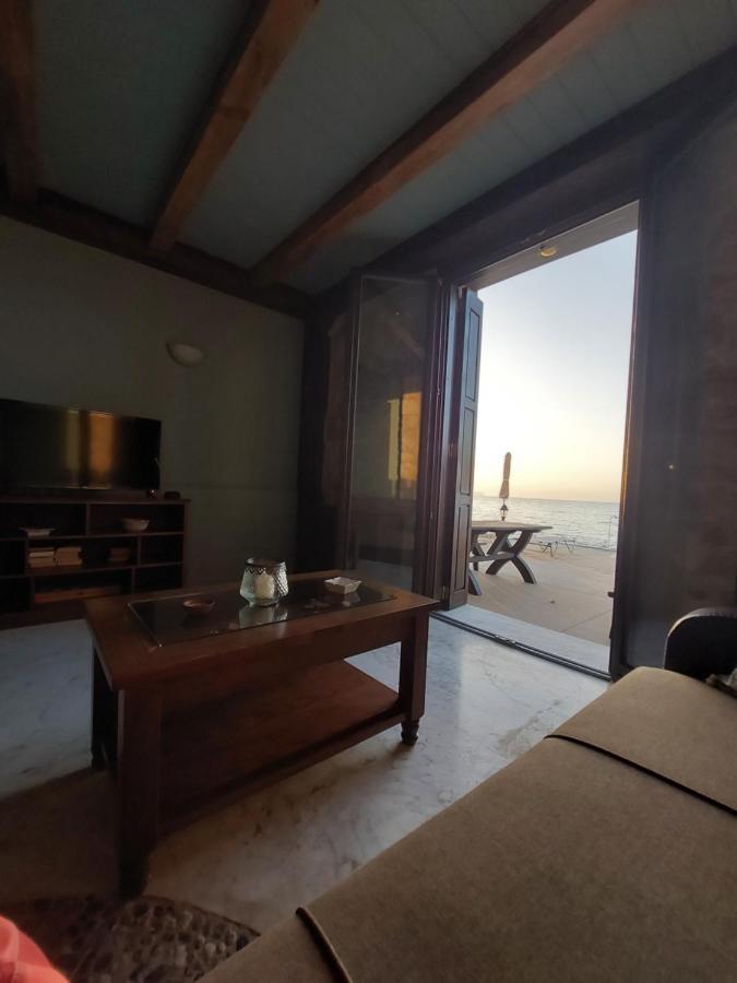 Volakas Beachfront Suites Rethymno Exterior foto