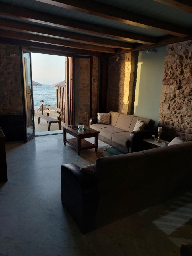 Volakas Beachfront Suites Rethymno Exterior foto